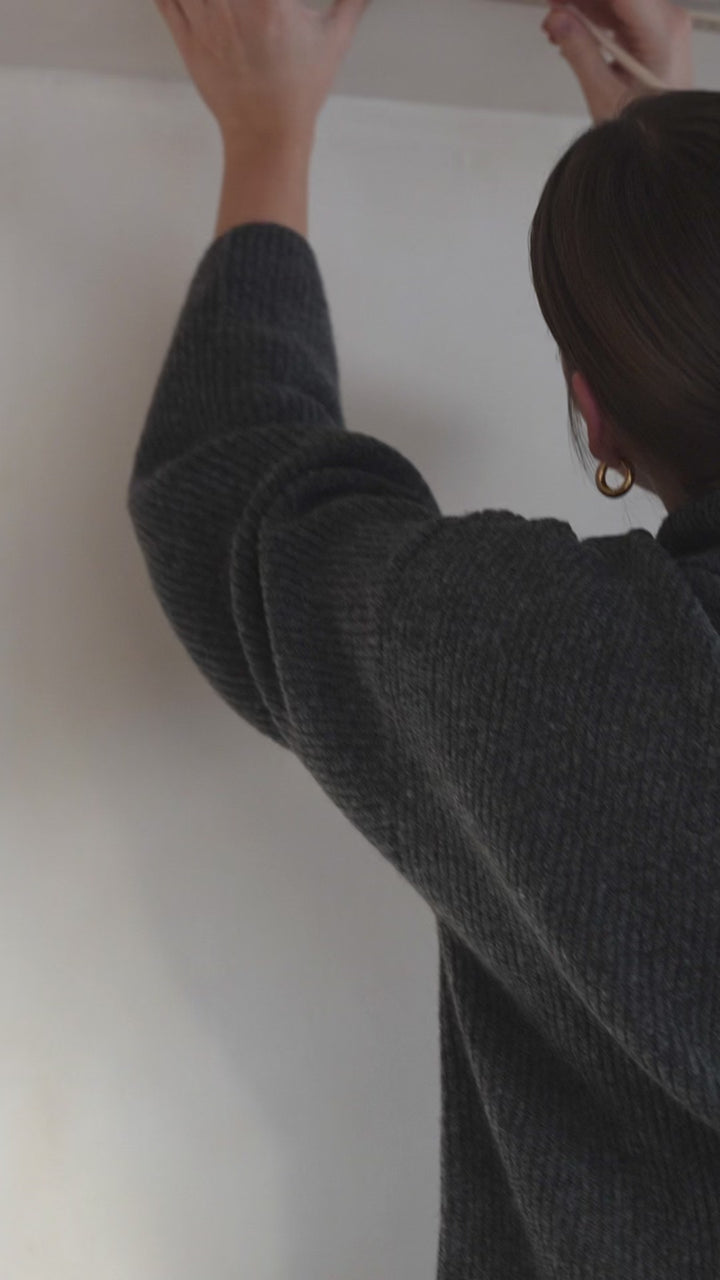 Rubi - Takhengt klesstativ