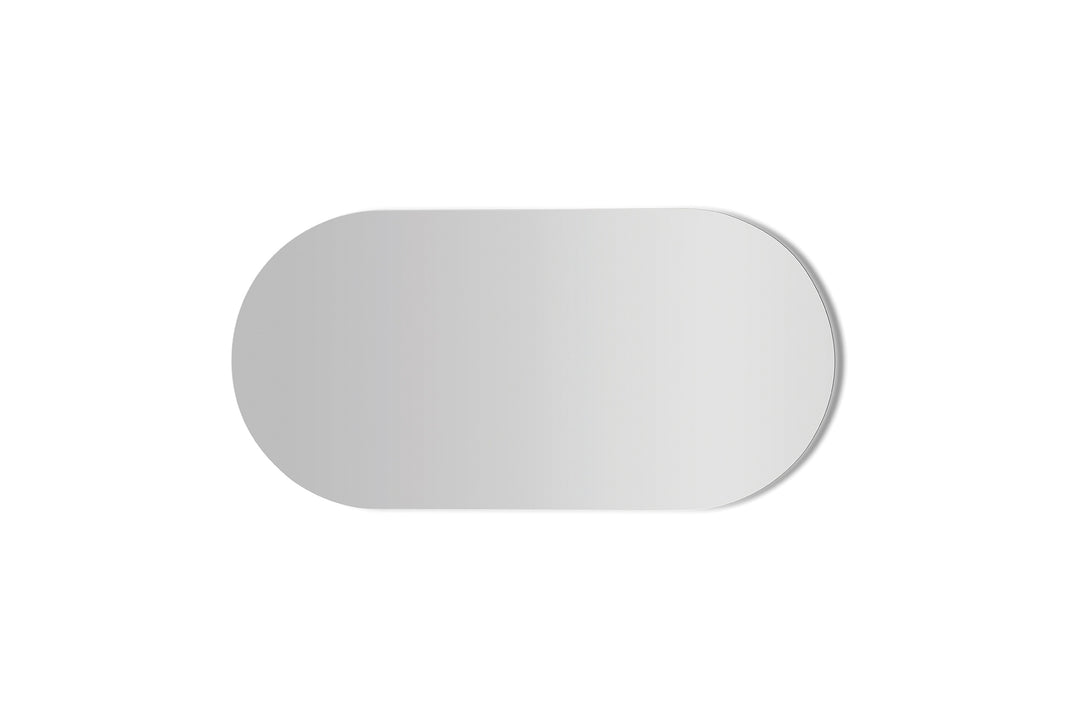 Ovalt spejl med poleret kant, og LED lys