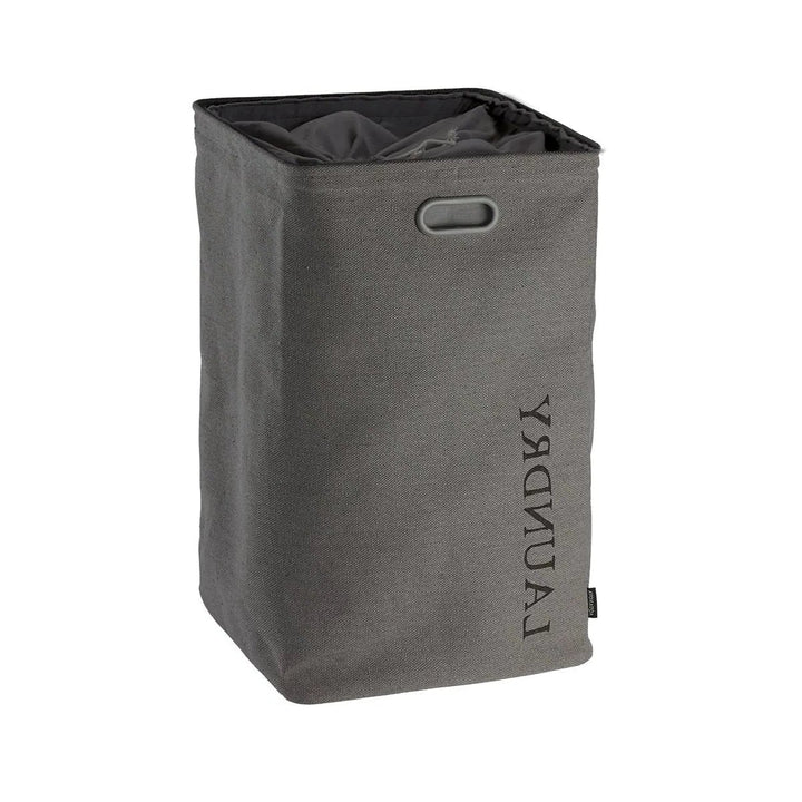 Vasketøjskurv fra Aquanova med vaskepose