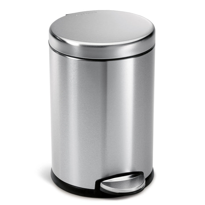 pedalspand i børstet stål fra Simplehuman