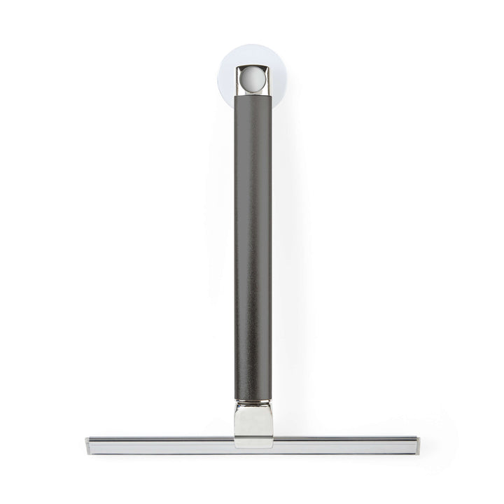 Sort forlænger bruseskraber