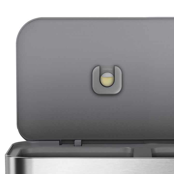 simplehuman 58l (34/24) pedalspand med to rum og poselomme i badeværelset