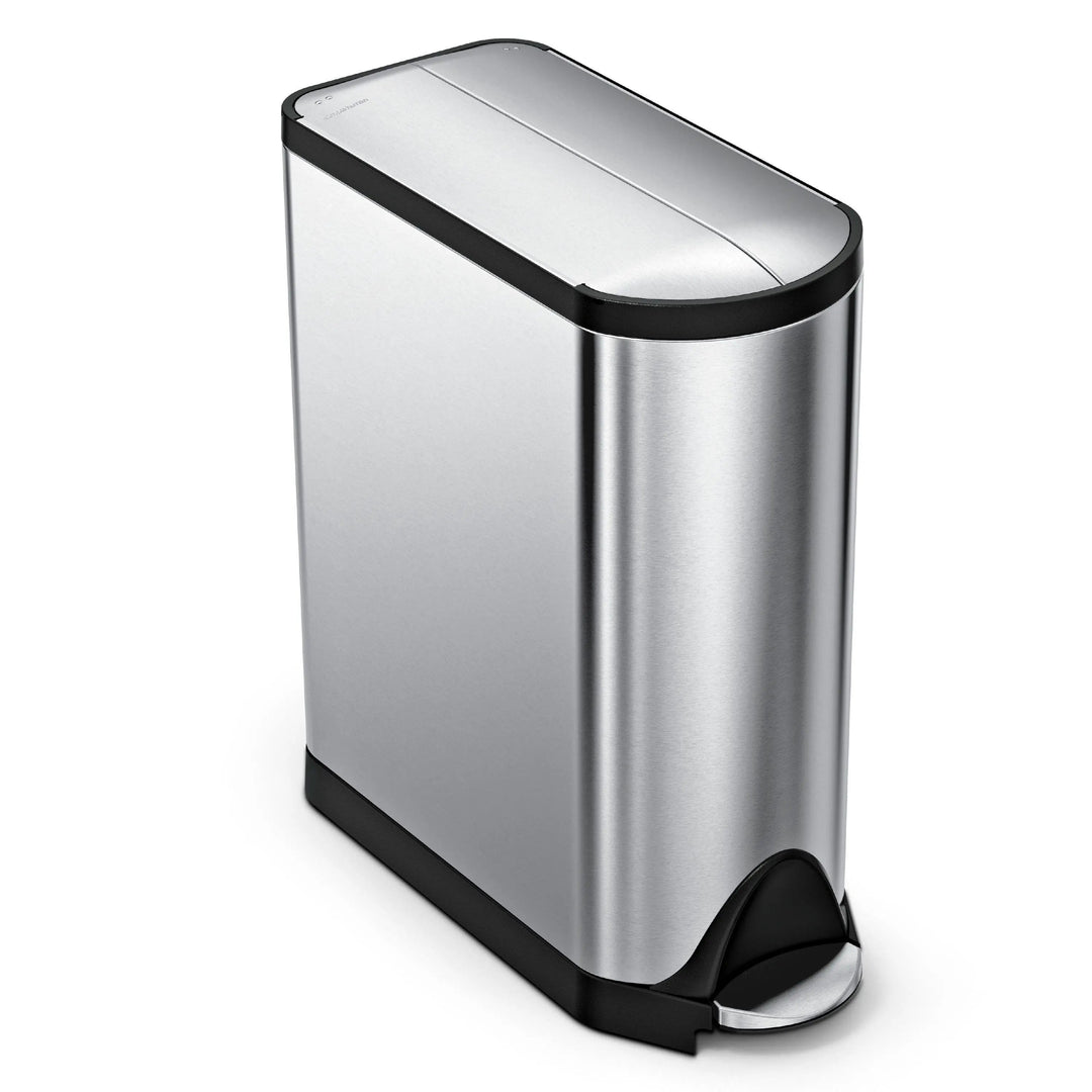 Stort butterfly pedalspand fra simplehuman på45 L
