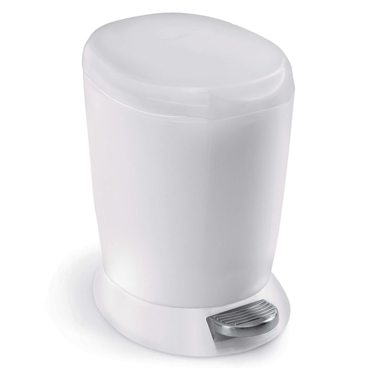 Hvid plastik pedalspand